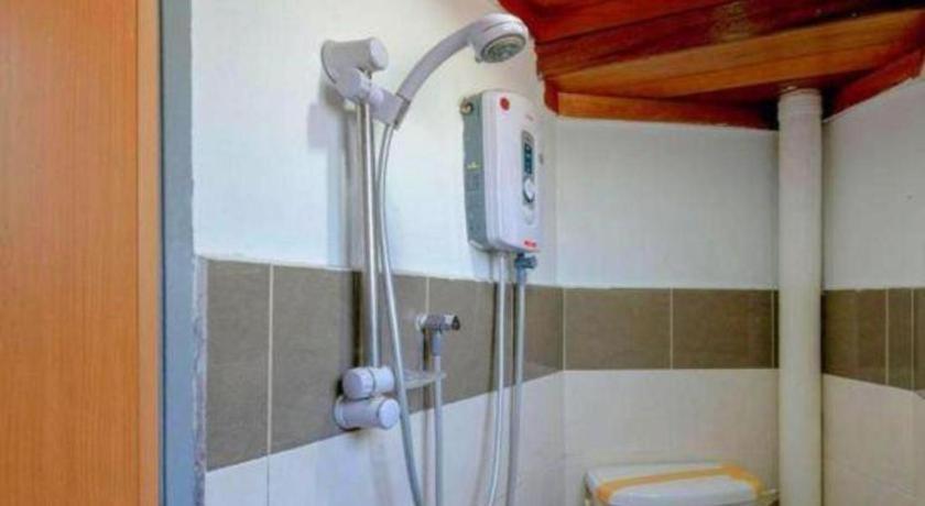 Oyo 89874 Gs Golden Star Hotel 세리 켐방안 외부 사진